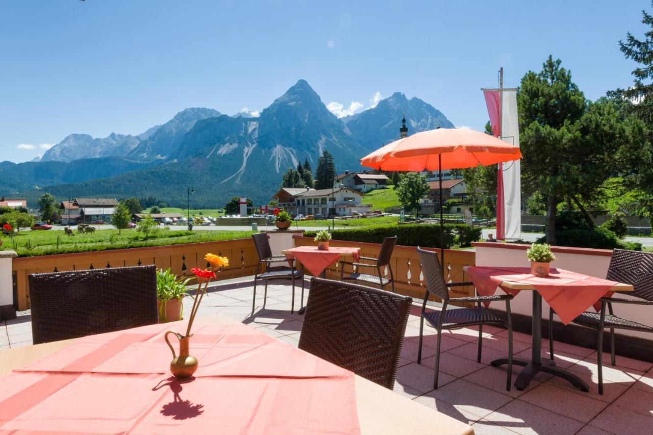 Tirolerhof Hotel Lermoos Bagian luar foto