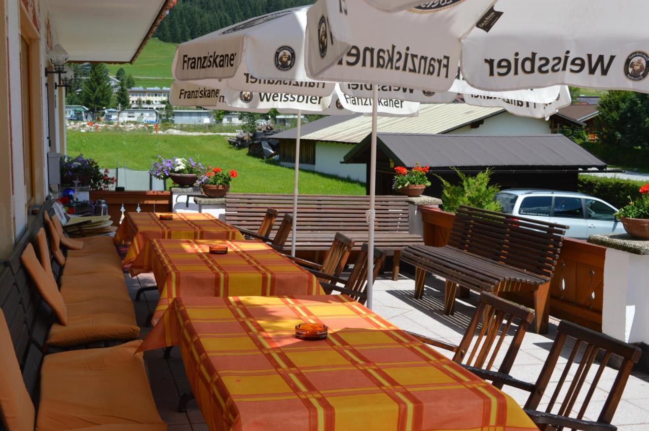 Tirolerhof Hotel Lermoos Bagian luar foto